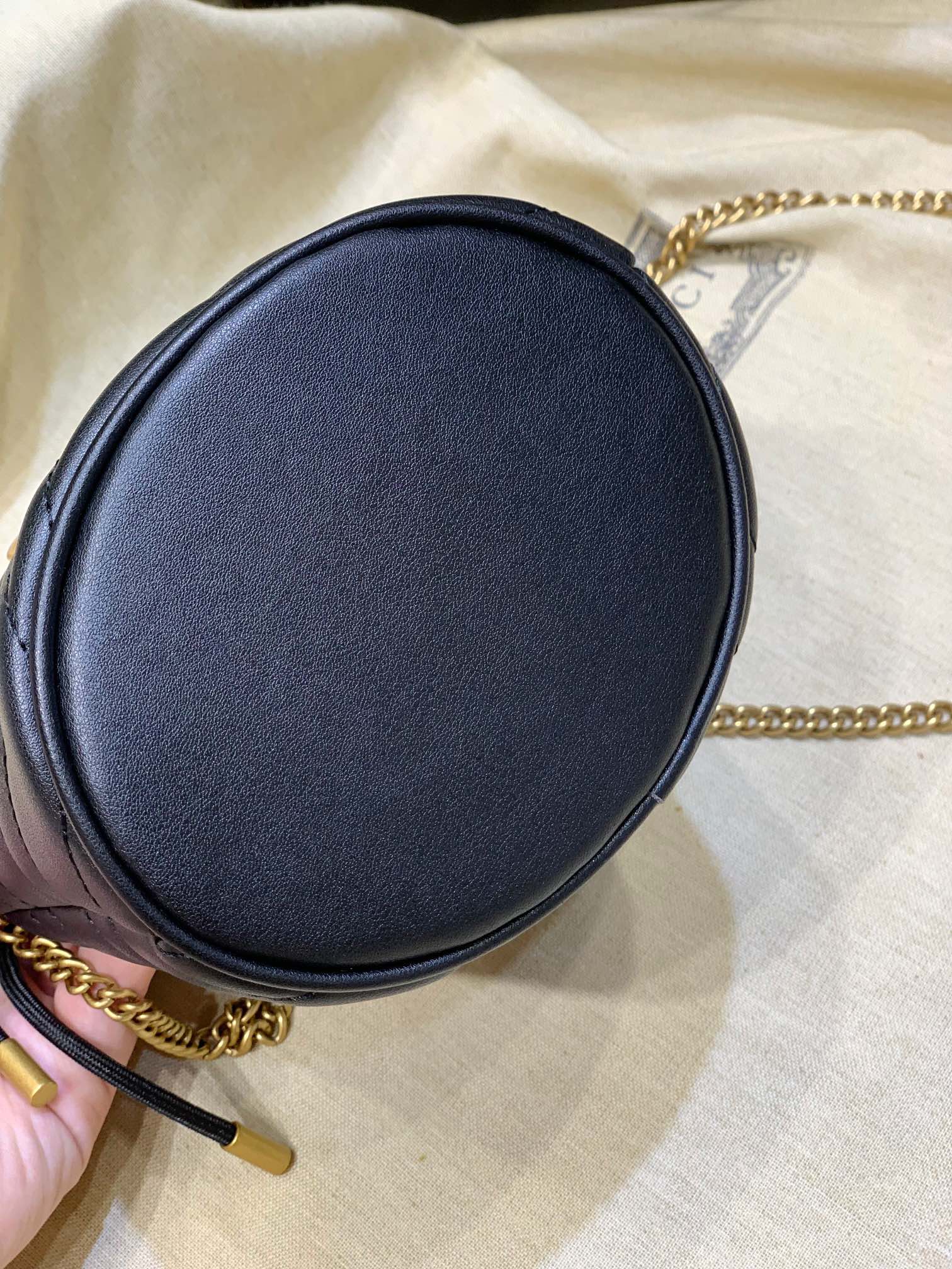 GG Marmont Mini Bucket bag 575163 LM051 19cm