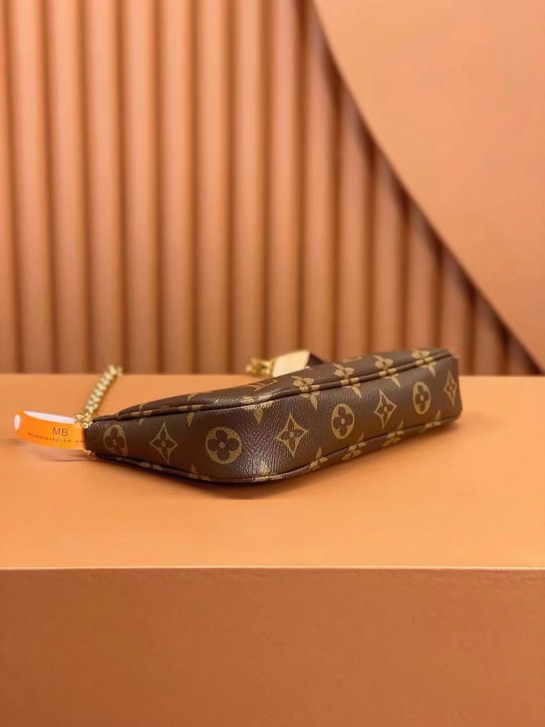 LV Pochette Accessoires Bag M82766 LM051 23.5cm