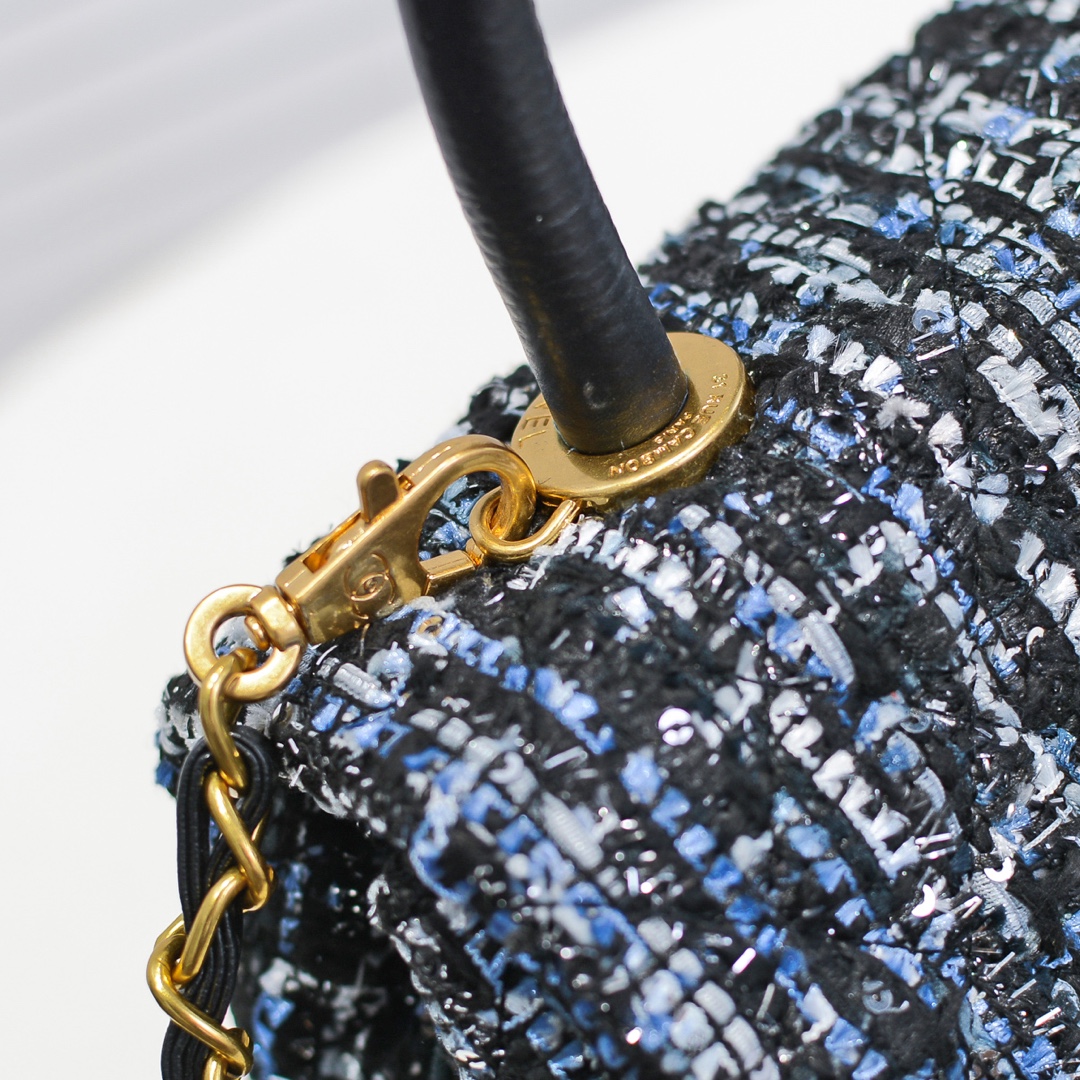 Chanel  Shoulder Bag Handbag