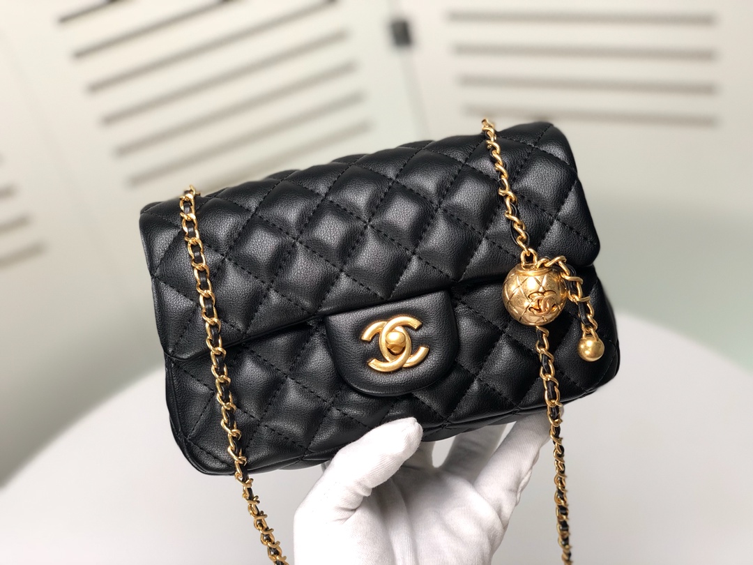 Chanel Cross Body Metal Ball Chain Shoulder Bag Handbag