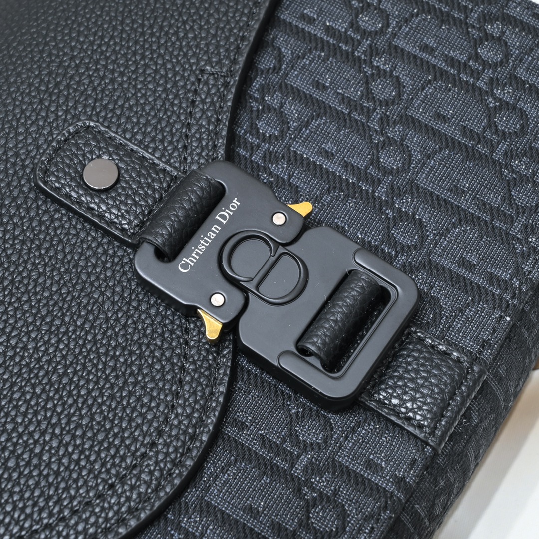 Dior Mini Saddle Bag With Strap 9911 XB012 23cm