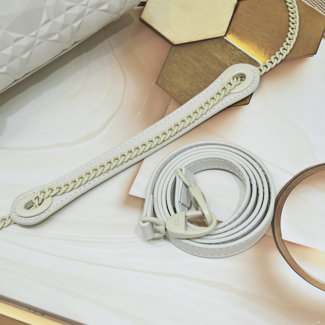 Mini Lady Dior Bag White Diamond Motif 3002 XB081 17cm