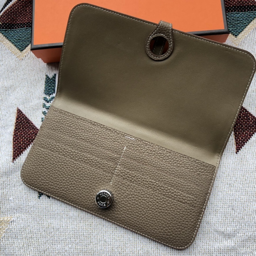 Hermes Dogon Compact Wallet Medium Grey