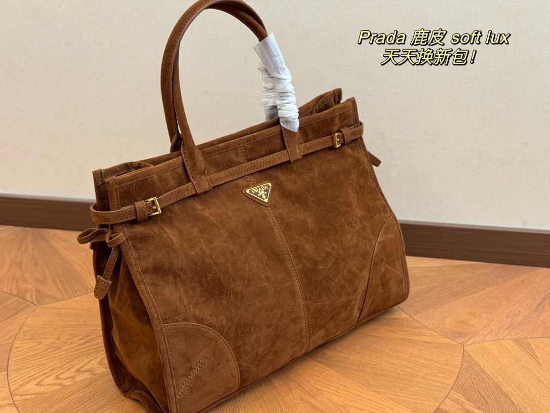 Prada Soft lux Tote 012 DB561571 32-38cm