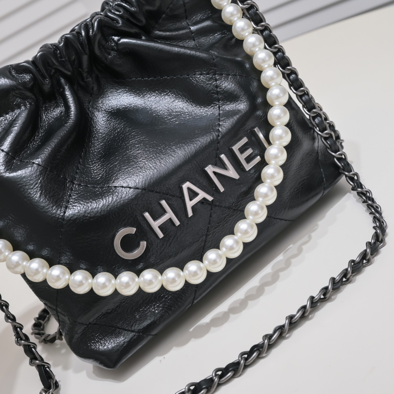 Chanel 22S Trash Bag Mini Pearl Bag Shoulder Bag Handbag