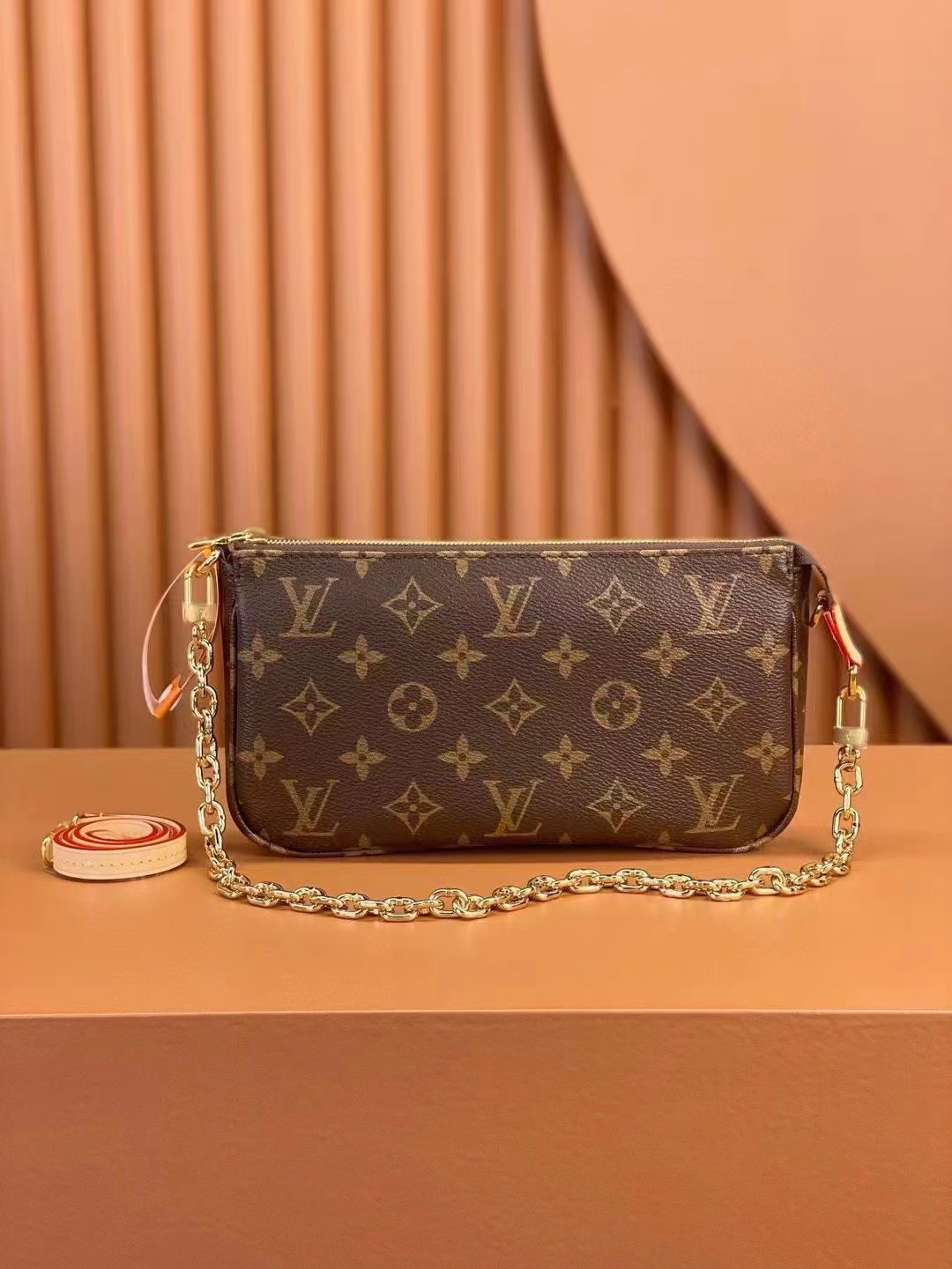 LV Pochette Accessoires Bag M82766 LM051 23.5cm