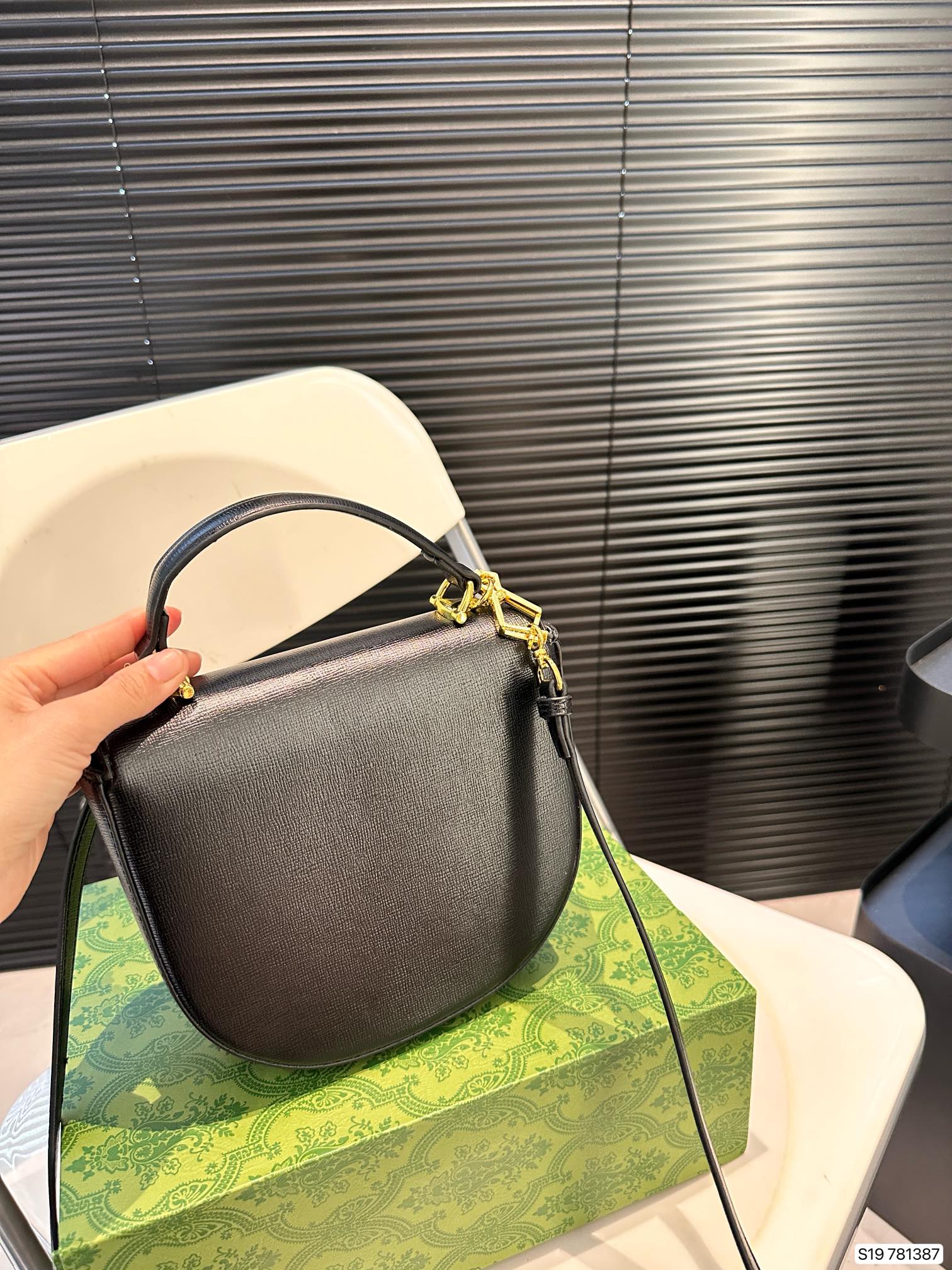 Gucci Horsebit 1955 Handbag 781387 LLS061 19cm