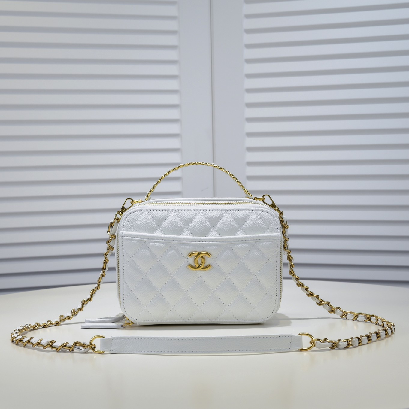 Chanel Caviar Double-C Camera Shoulder Bag Handbag