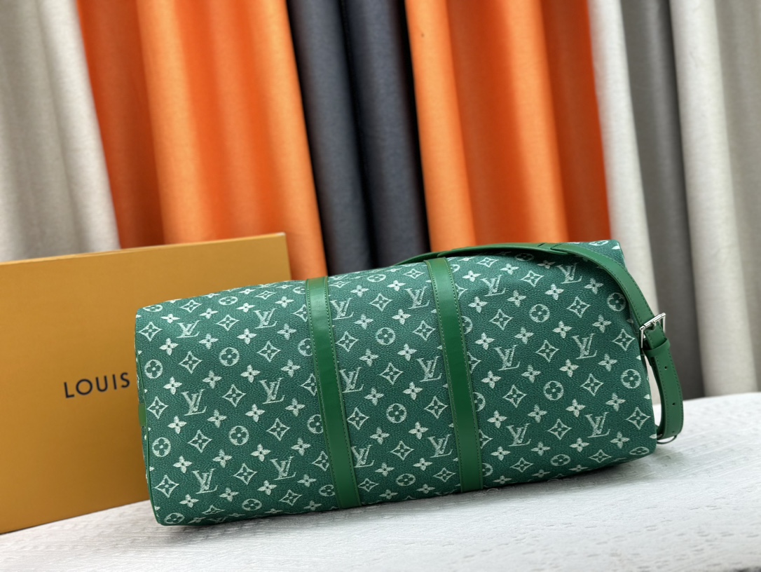 Louis Vuitton Keepall Bandoulière 50cm travel bag  M41416