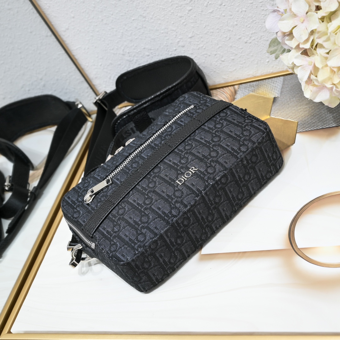 Dior Safari Messenger Bag 1020 XB081 22cm