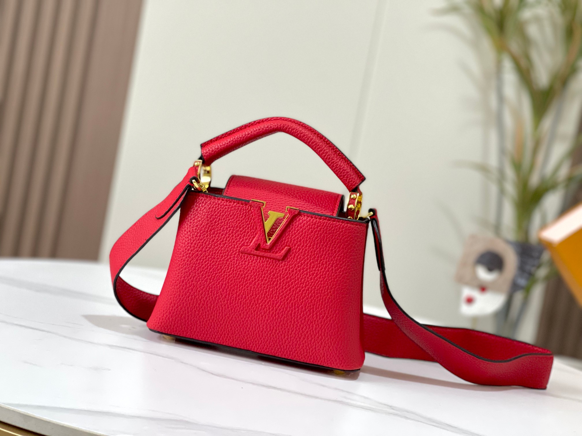 LV Capucines Bag M56071 LM091 21cm
