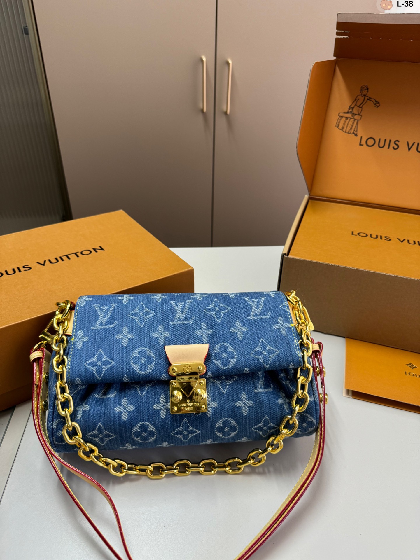 LV Favorite Bag 014 DB561 24cm