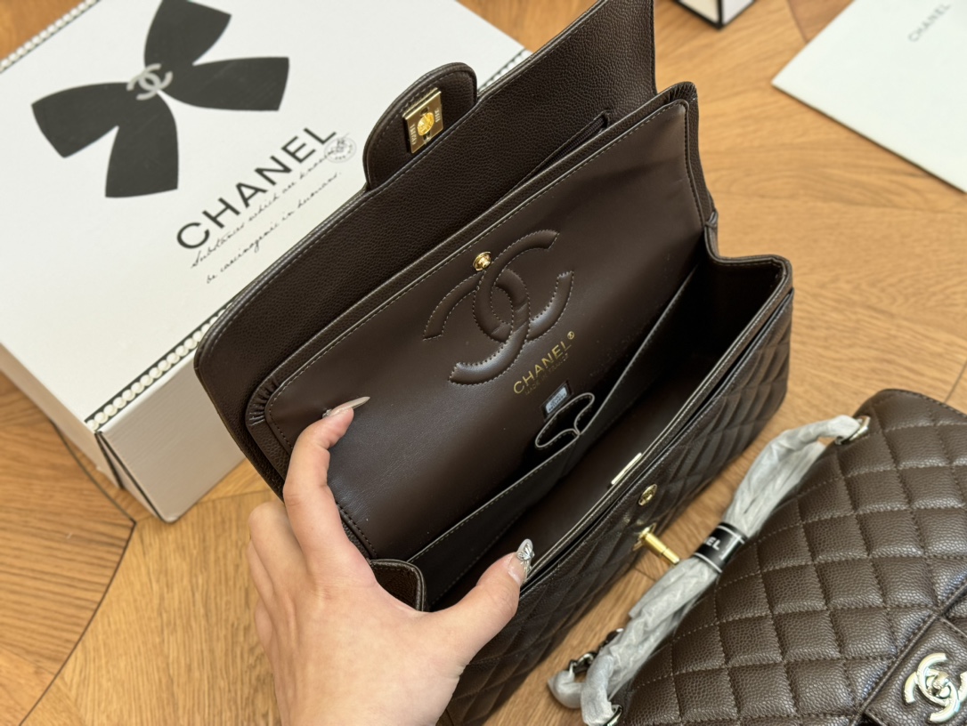 Chanel Classic flap 1112 caviar DB002 25cm