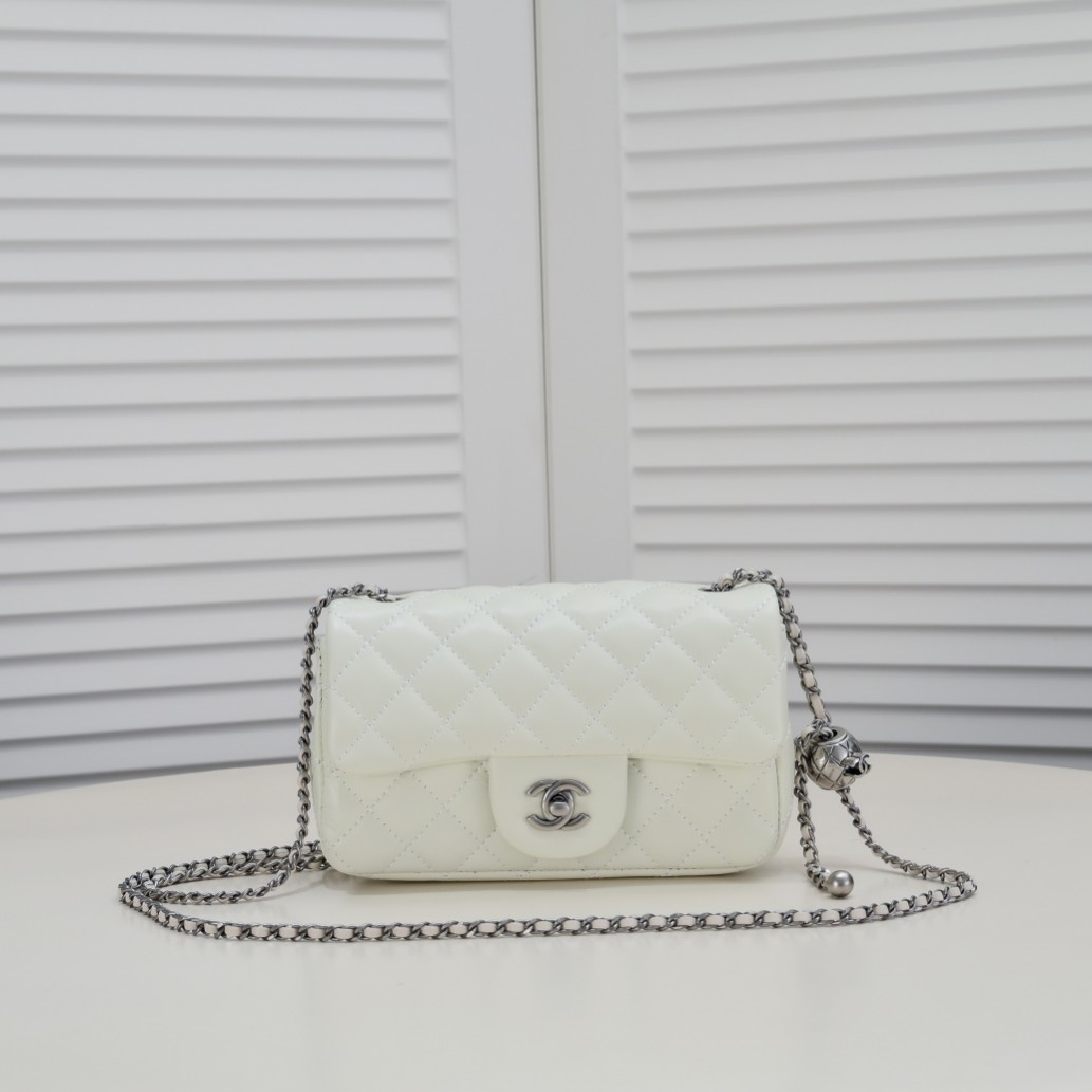 Chanel Cross Body Metal Ball Chain Shoulder Bag Handbag