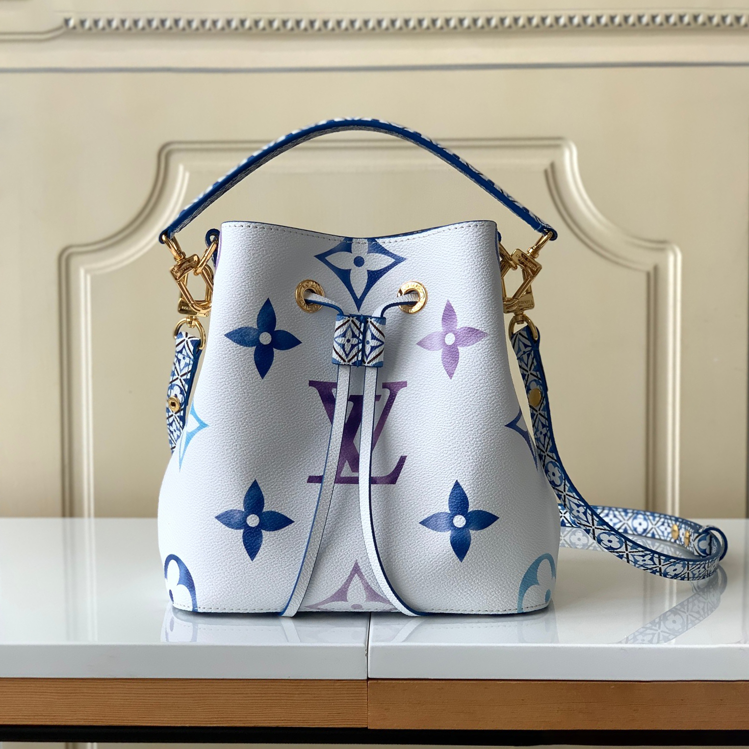 Louis Vuitton LV NéoNoé BB-Multiple Shoulder Bag(Replica)