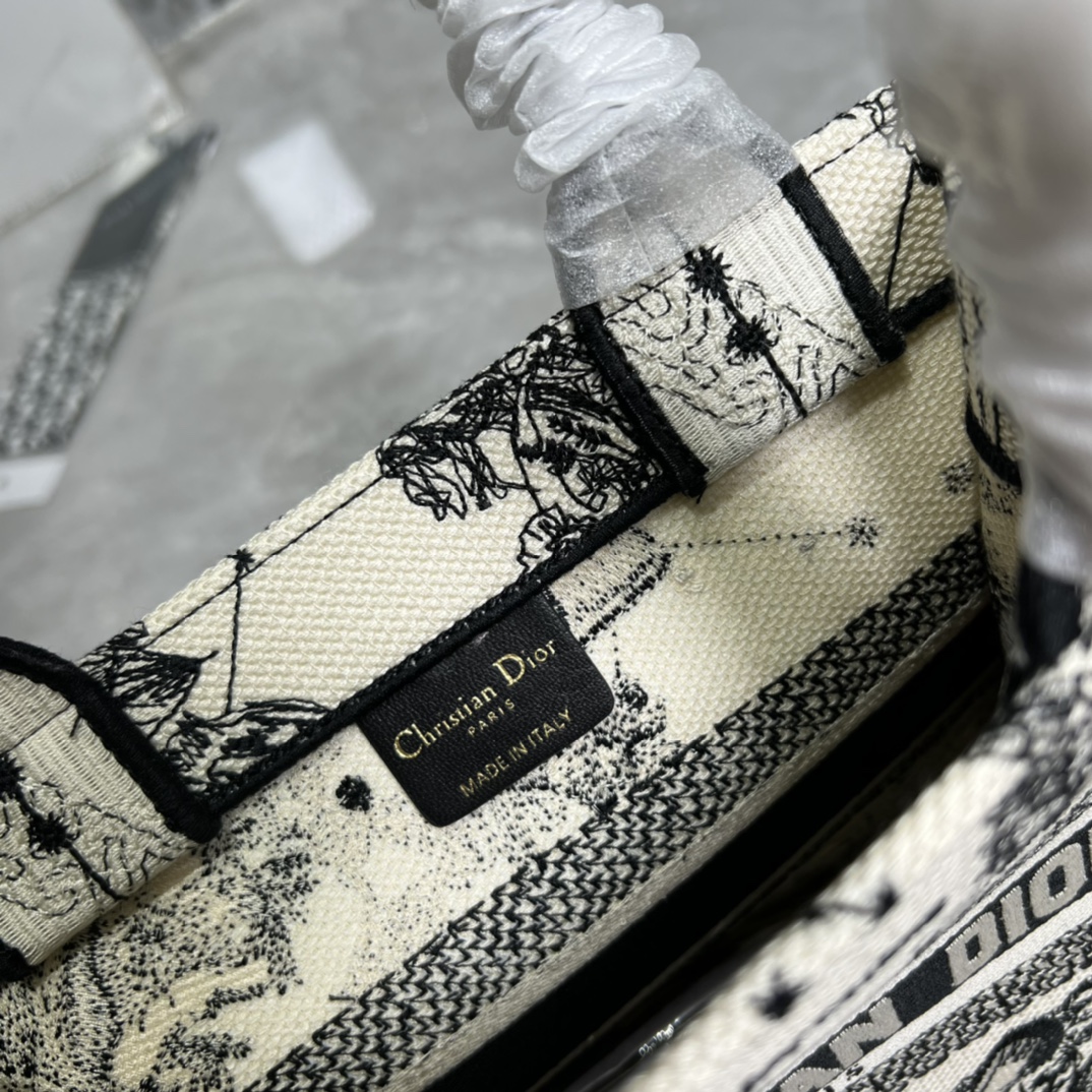 10A + top quality Small Dior Book Tote 0175 XB012 26cm