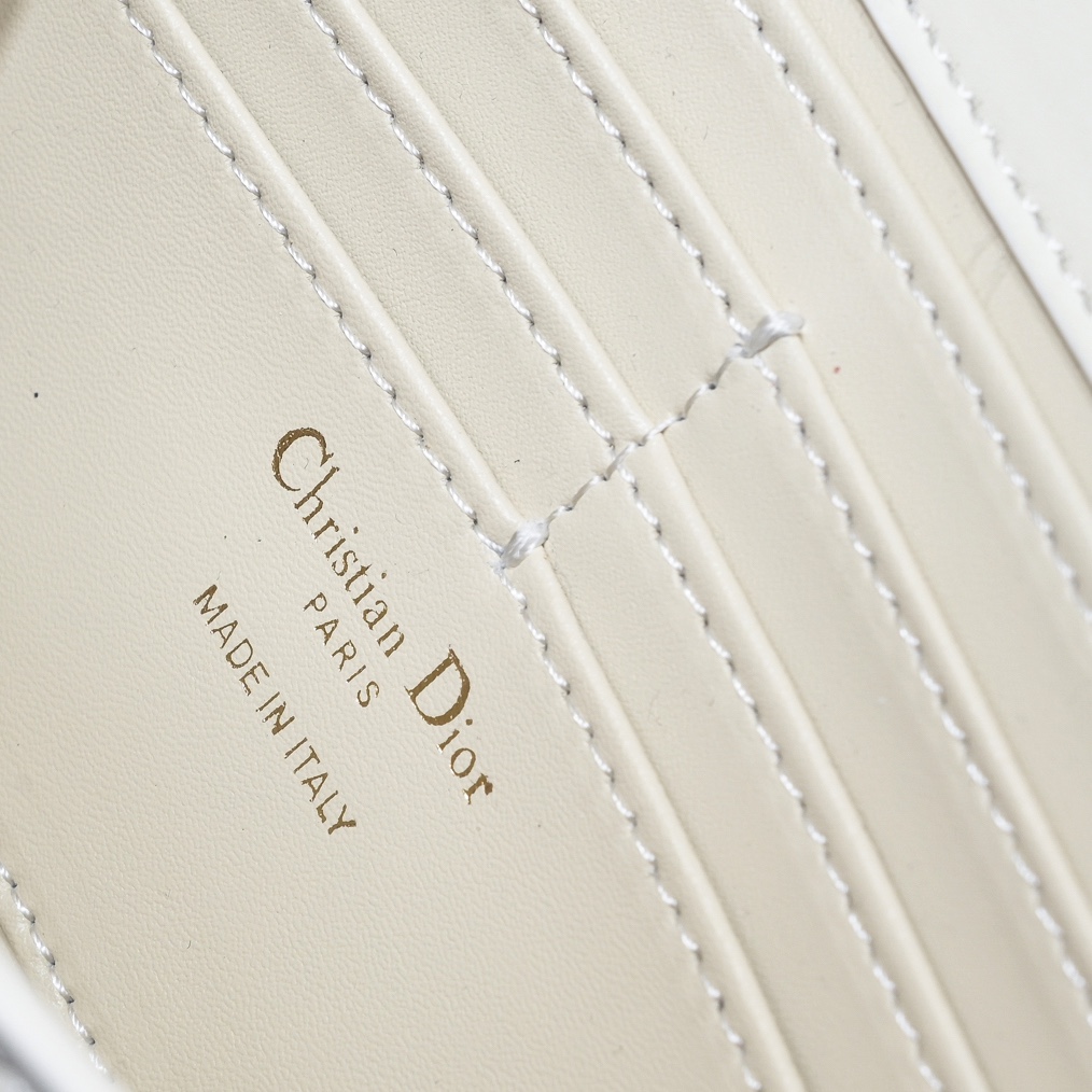 Dior Bobby East-West Bag 7705 XB061 21.5cm