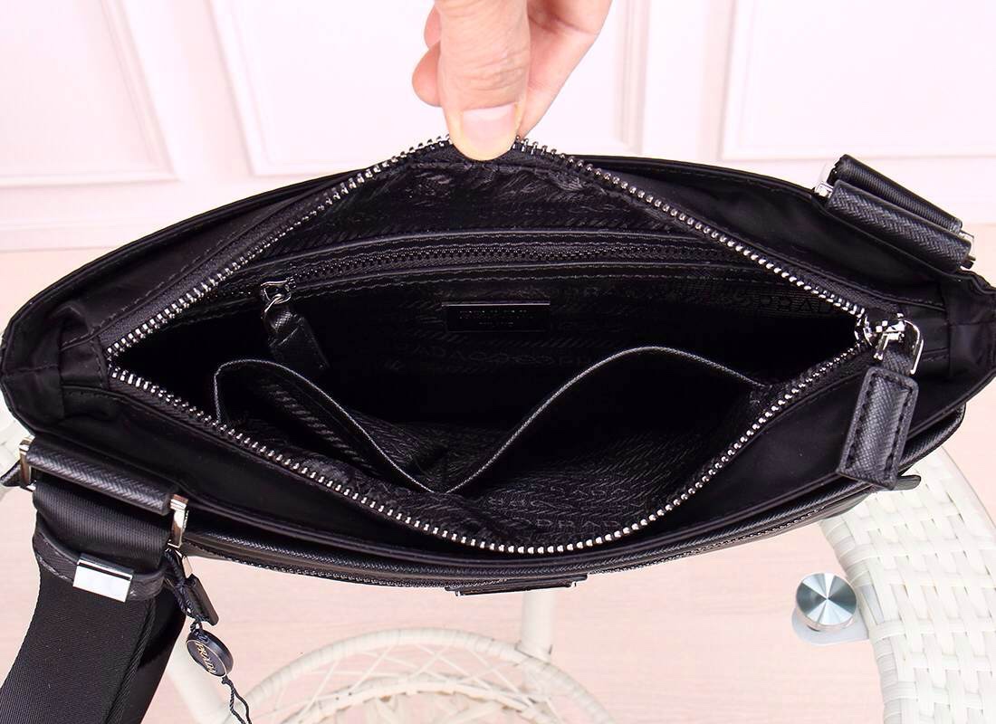 PradaA251HMF521 30*26*5.5 cm