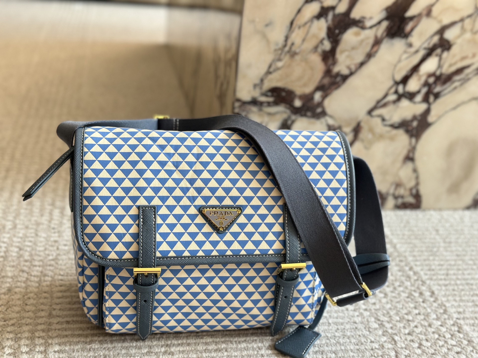 Prada Shoulder Bag 015 DB002 25cm