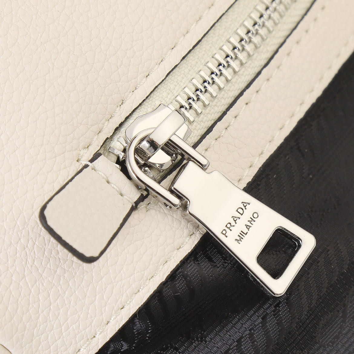 Prada Shoulder Bag 1BD314 LM061 23cm