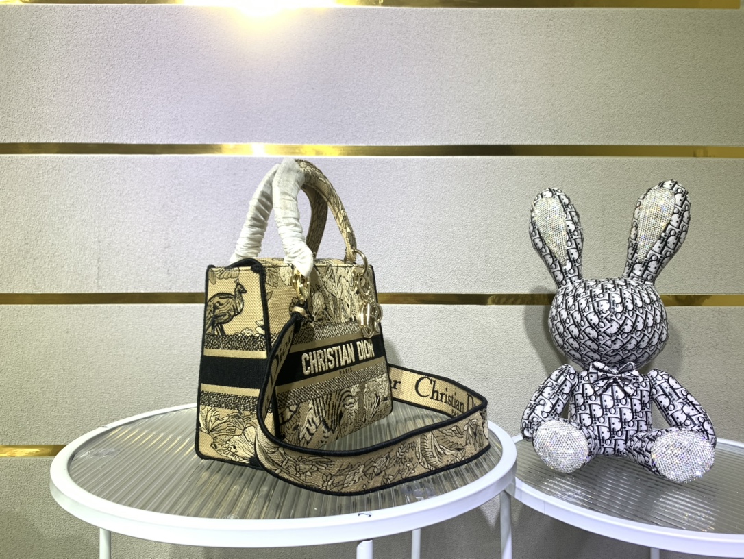 10A + top quality Dior Medium Lady D-Lite Bag 9920 DD003 24cm