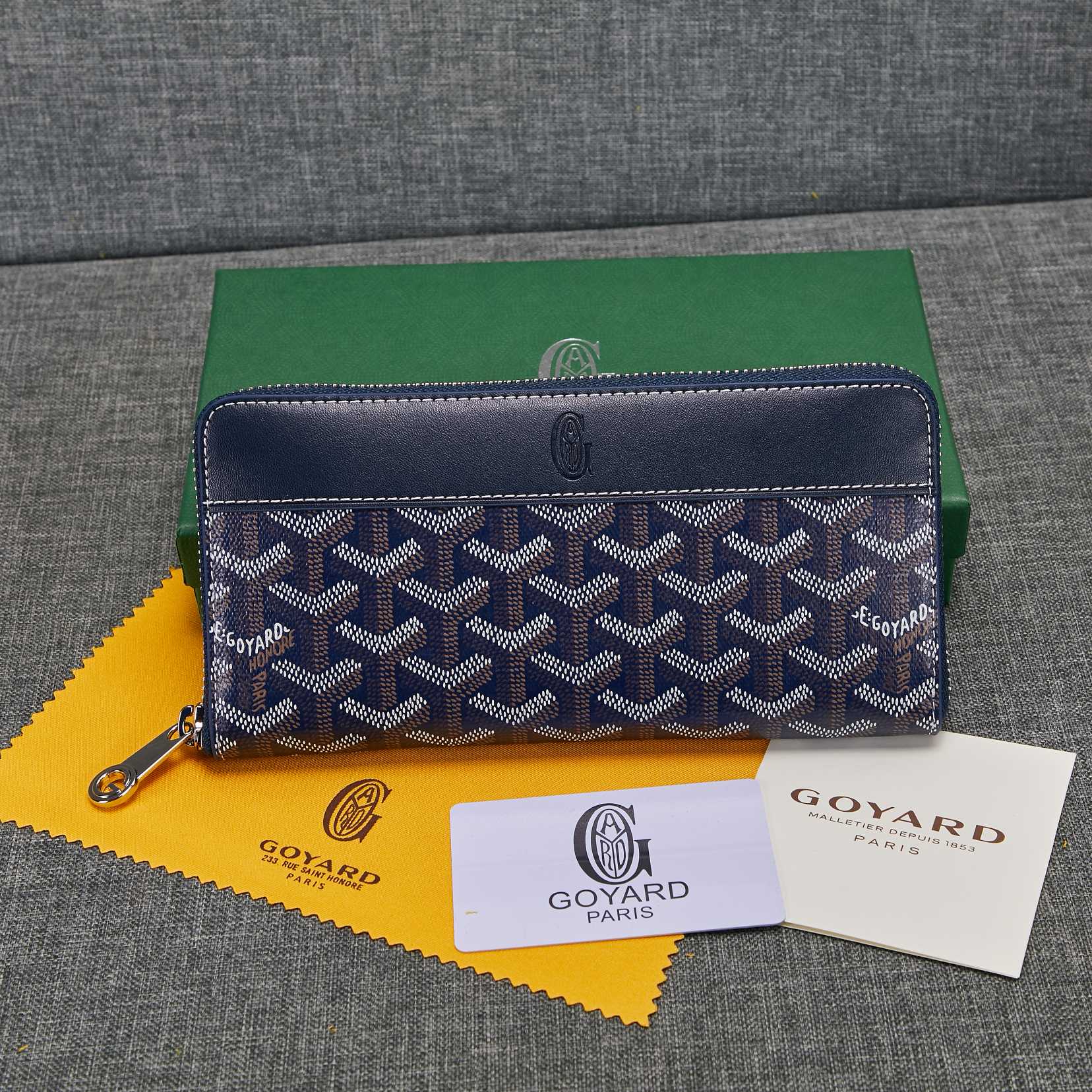 Goyard033GY08 19CM