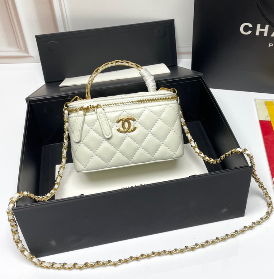 Chanel Relief Handle Makeup Box Bag(Replica)