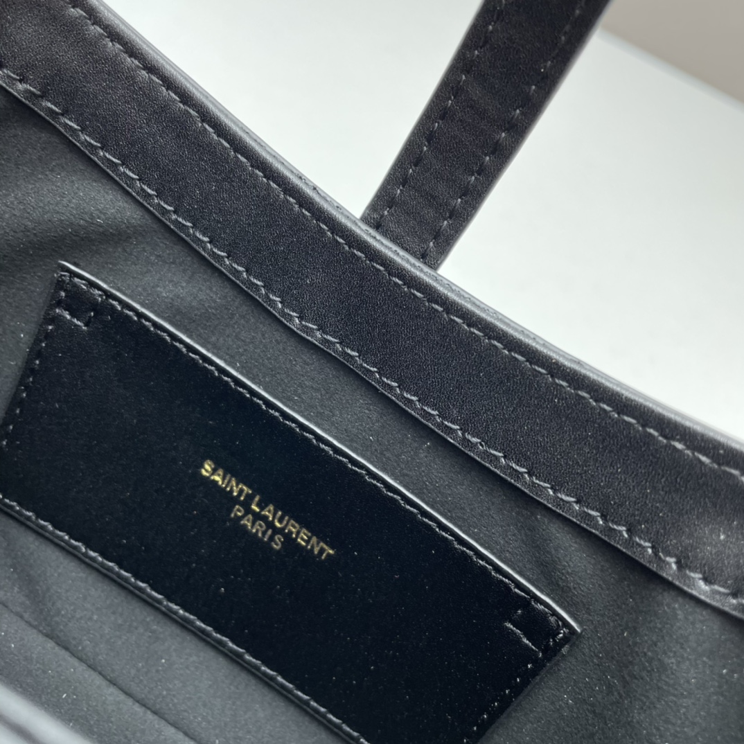 Saint Laurent Bag Shoulder Bag 710310