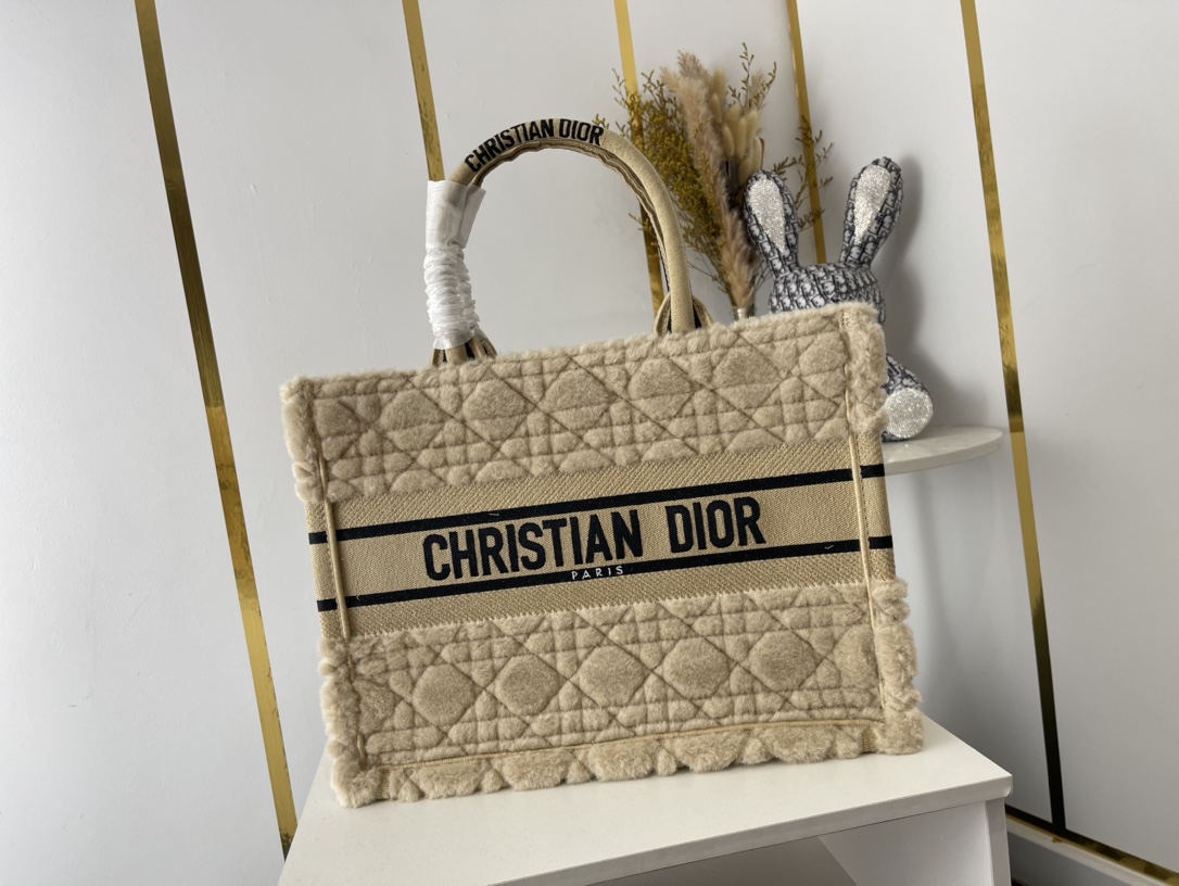 10A + top quality Dior Book Tote 004 DD071032042 26.5-42cm