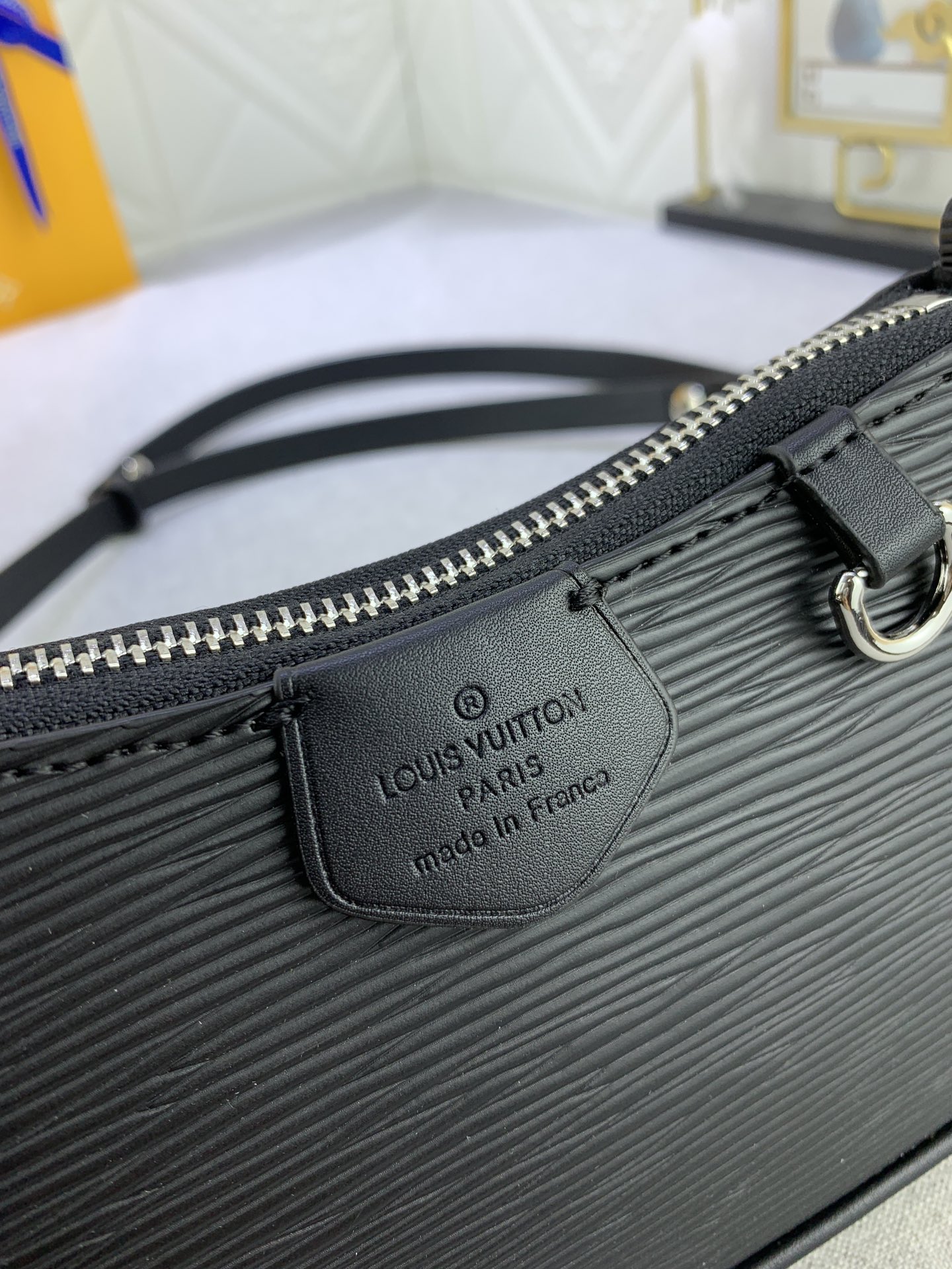 LV Easy Pouch On Strap Black water ripples M80349 MQ051 19cm