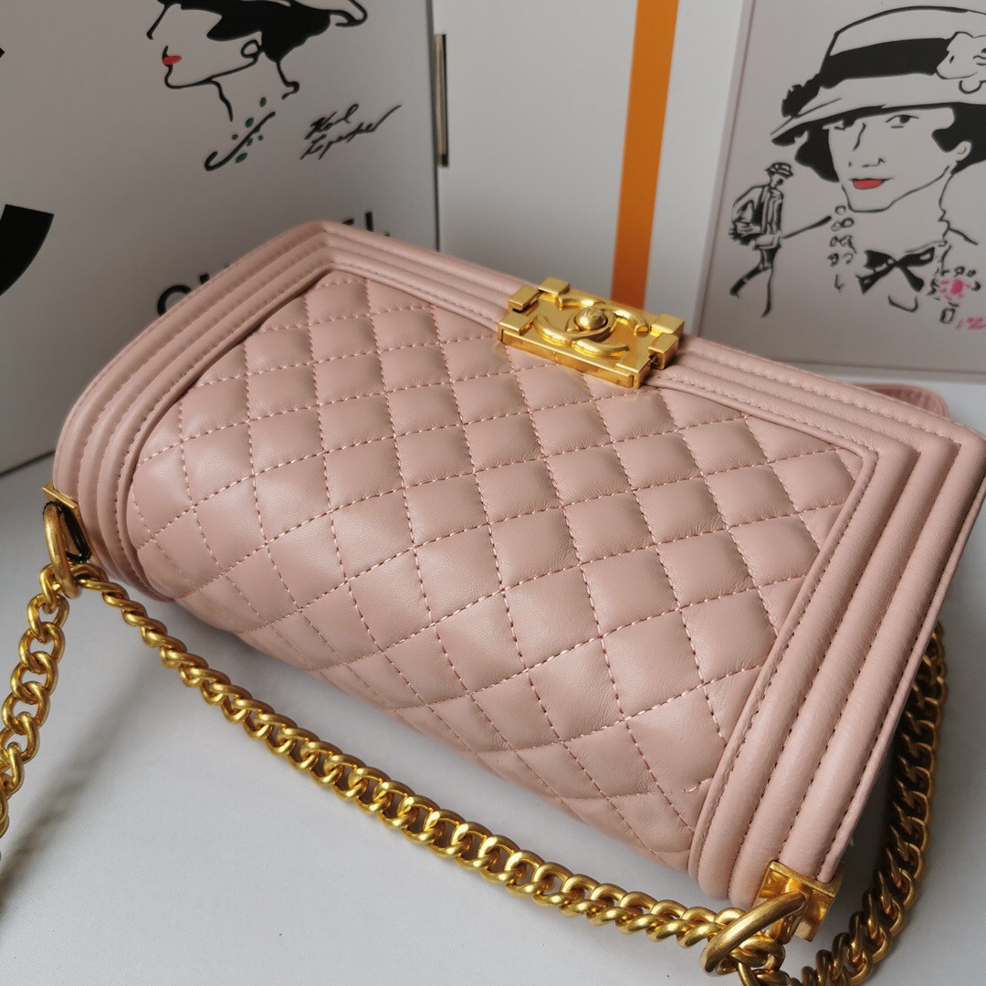 chanel6708PYD042