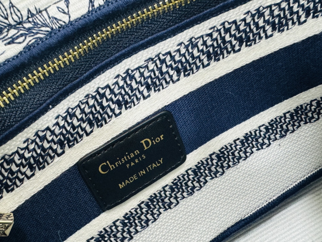 10A + top quality Dior Medium Lady D-Lite Bag 9920 LM003 24cm