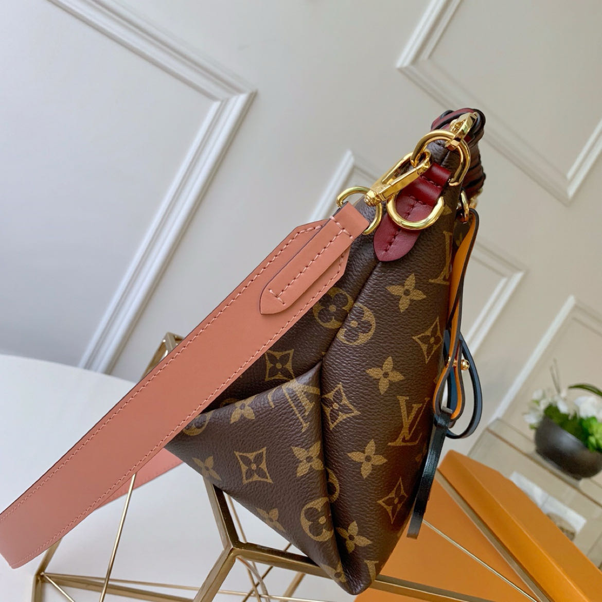 LV Beaubourg Hobo Bag M55090 LM061 25cm