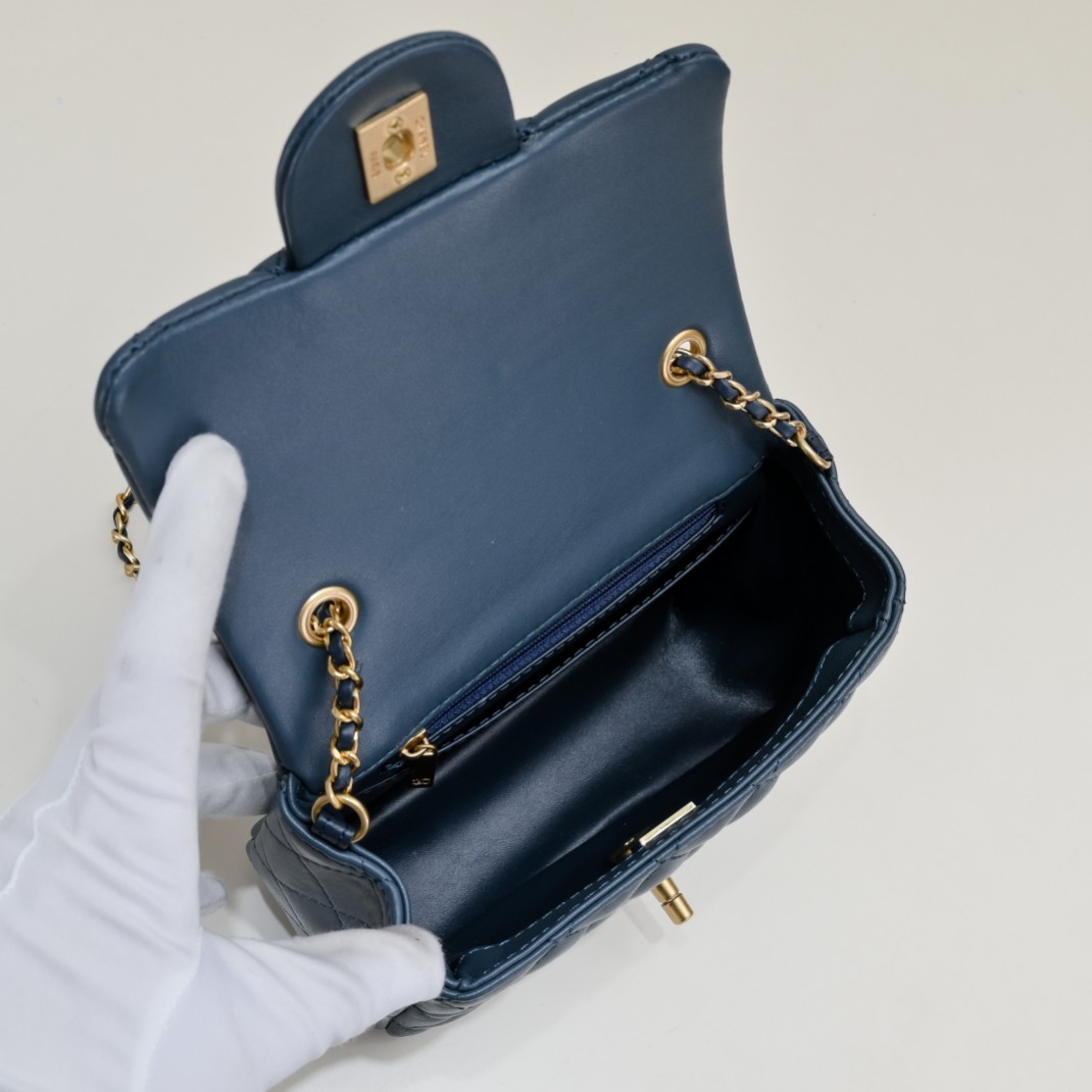 Chanel Cross Body Metal Ball Chain Shoulder Bag Handbag