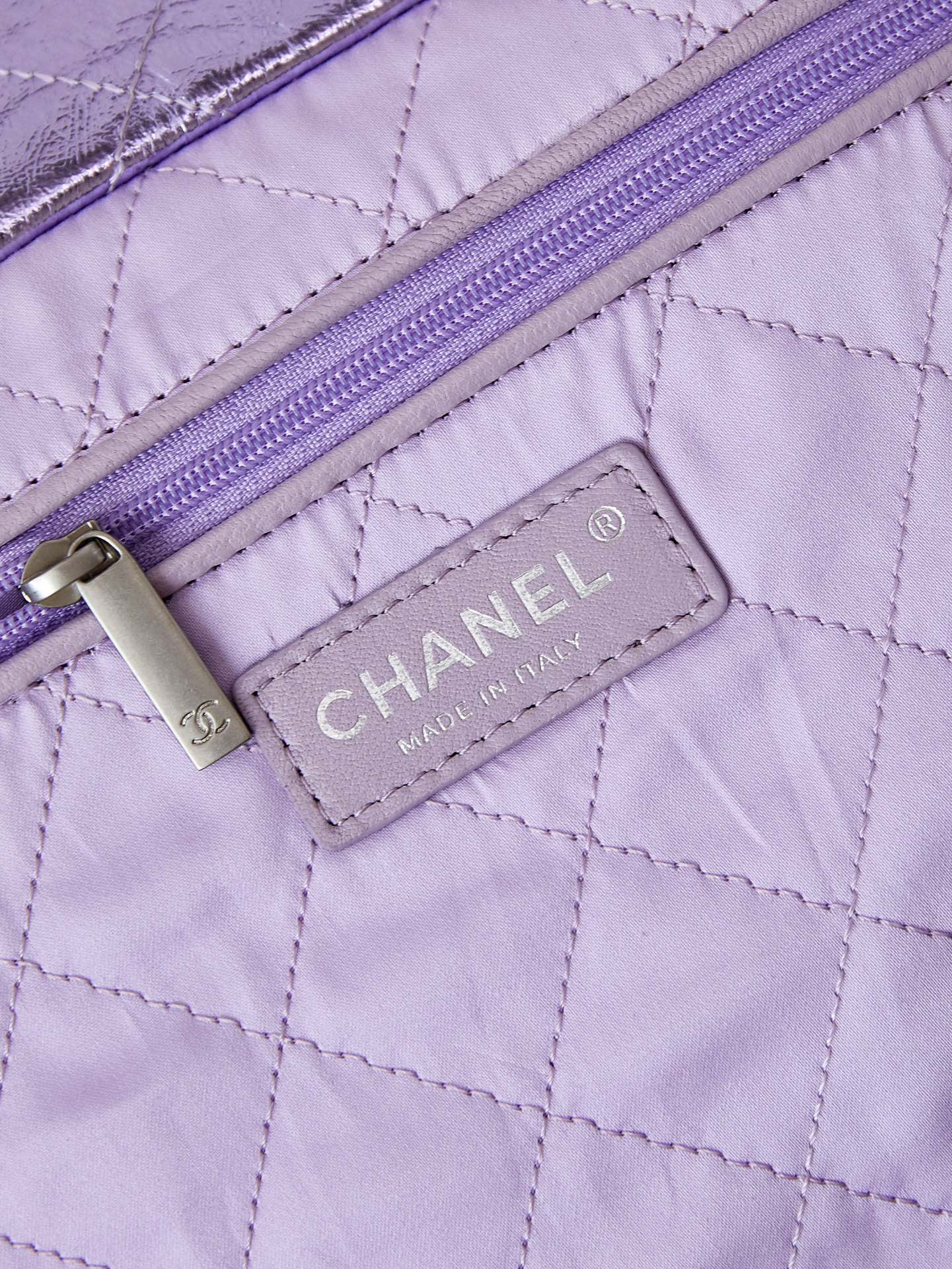 Chanel 10A Handbag Shoulder Bag Top Mirror Quality Version 22 bag AS3261