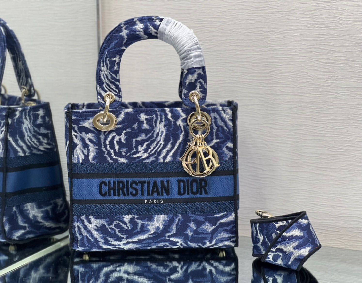 10A + top quality Dior Medium Lady D-Lite Bag M0565 LM003 24cm