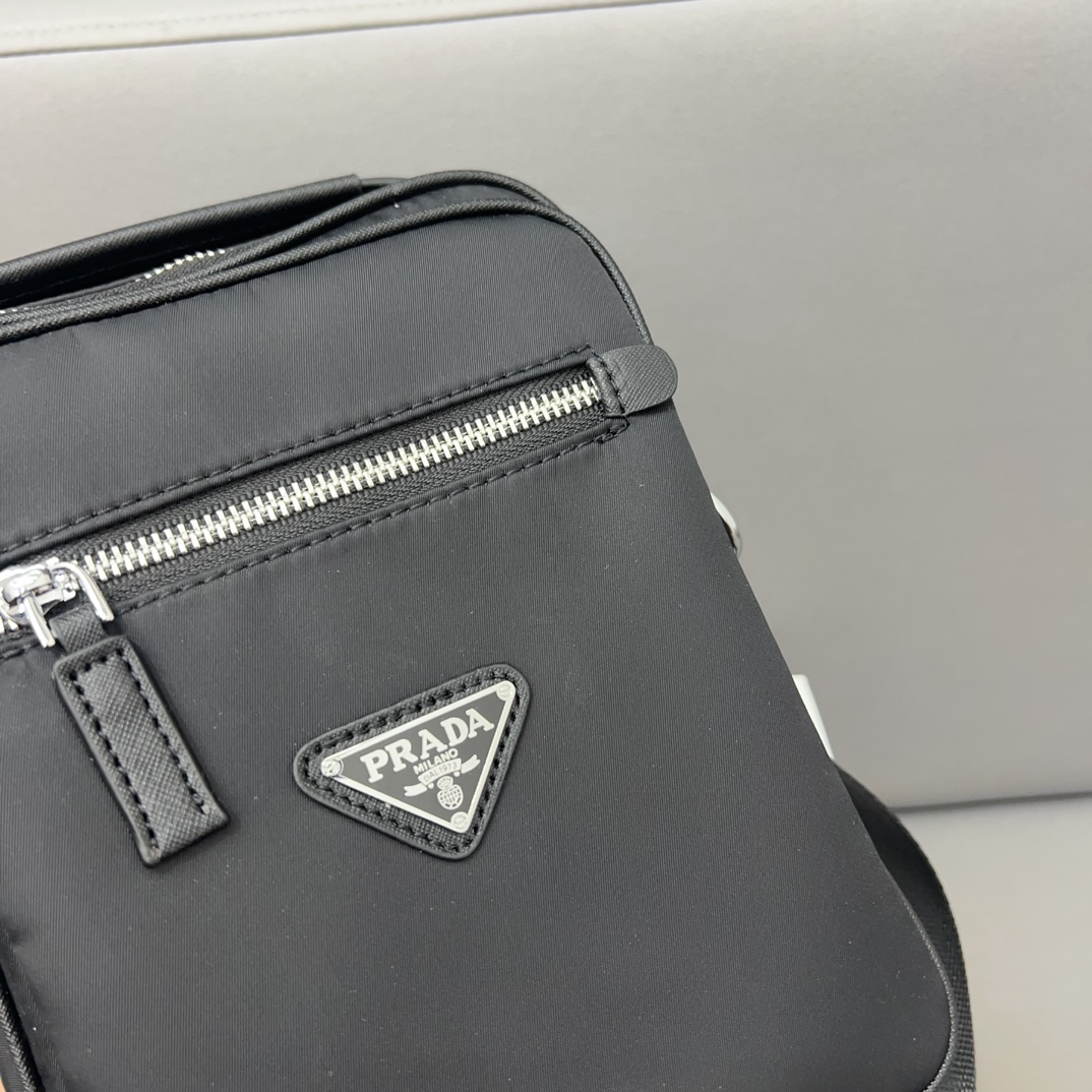 Prada Shoulder Bag 011 DB541 21cm