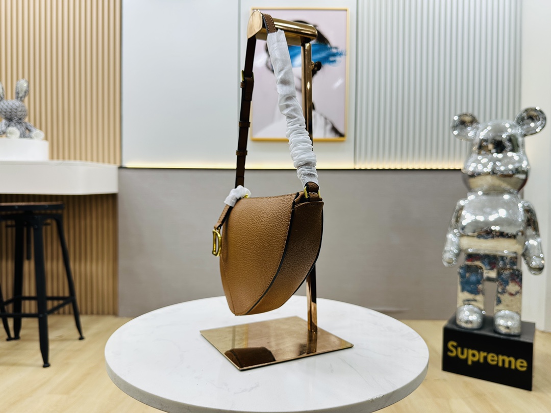 Dior CD Crescent Underarm Bags Shoulder Bag Handbag