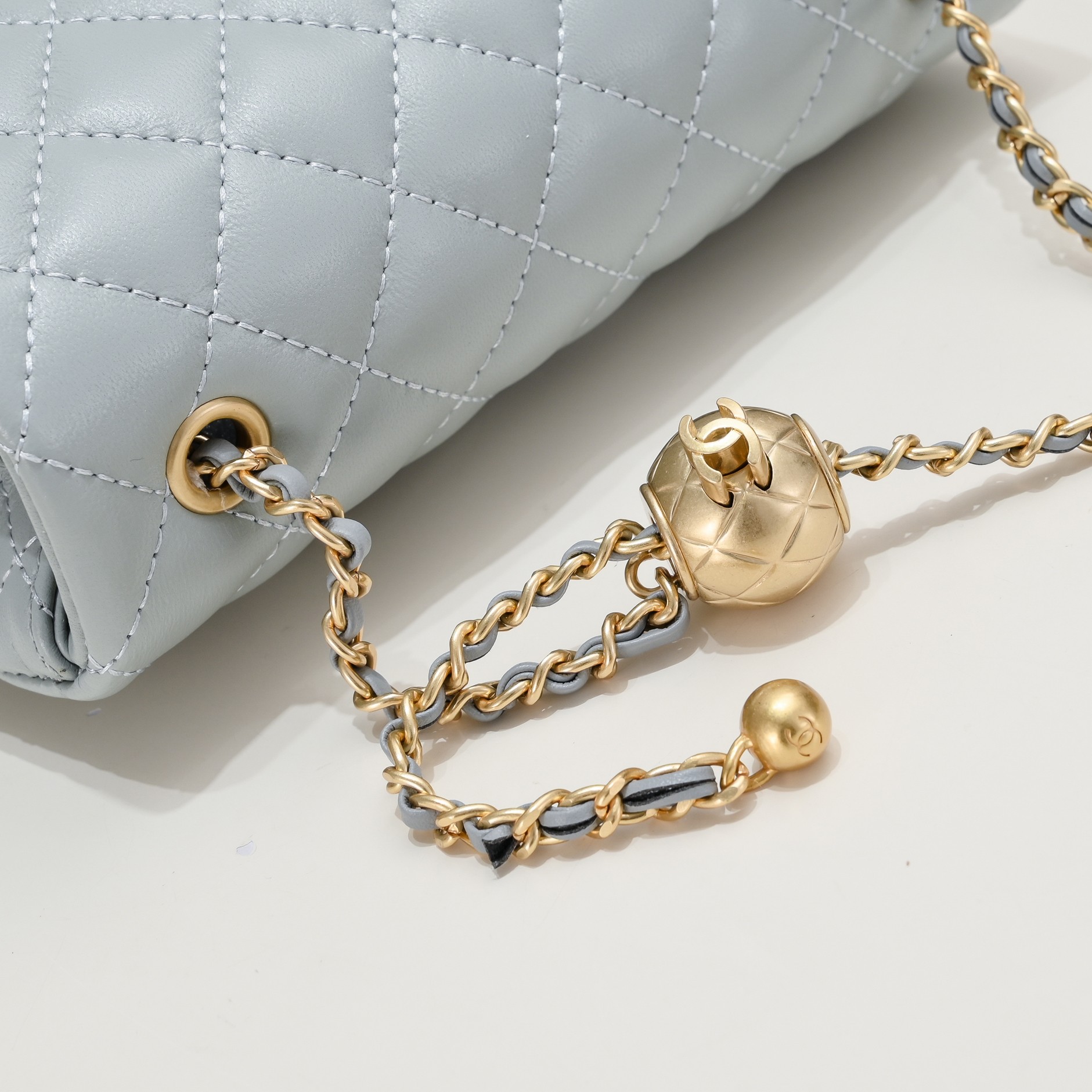 Chanel Cross Body Metal Ball Chain Shoulder Bag Handbag