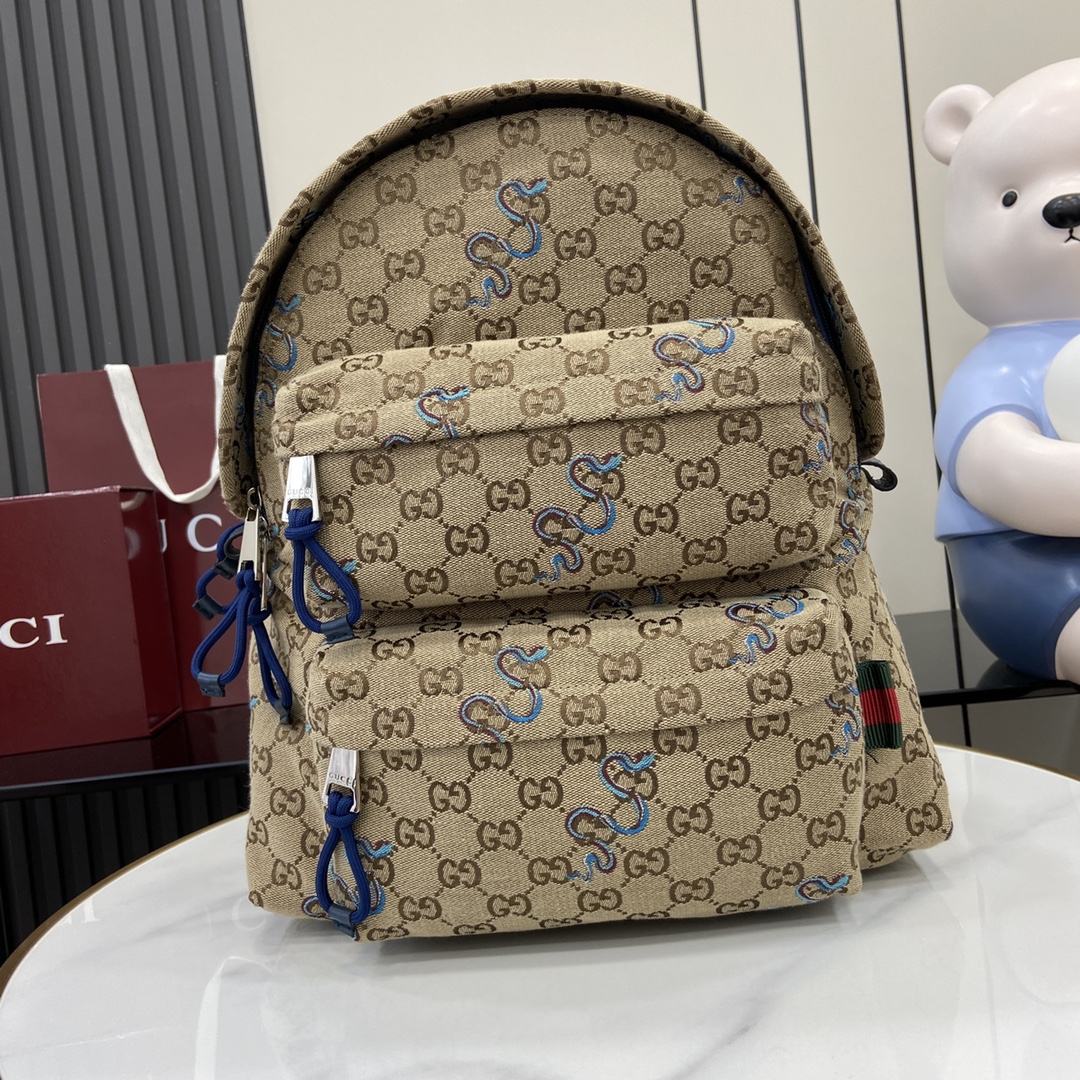Gucci Medium Backpack -10A