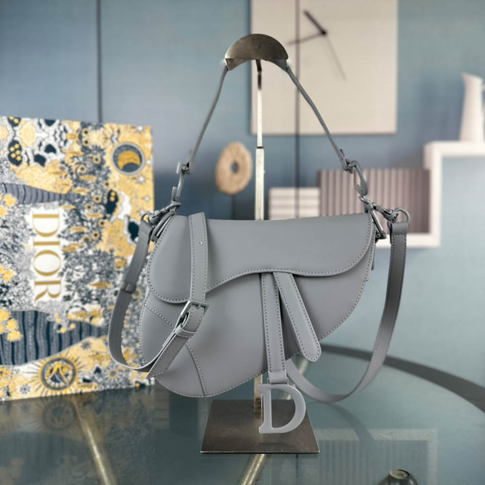 Dior Saddle Bag Matte Leather Shoulder Bag  (Replica)