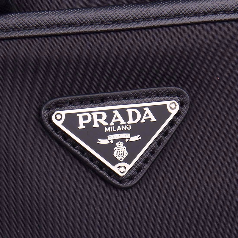 Prada002HMF031 25*28*9 cm