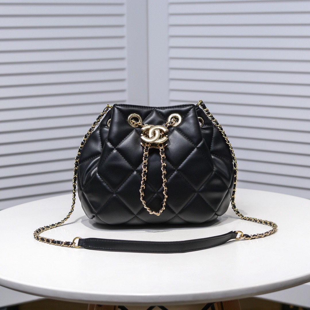 Chanel Lambskin Bucket Bag Shoulder Crossbody BagοΌReplicaοΌ