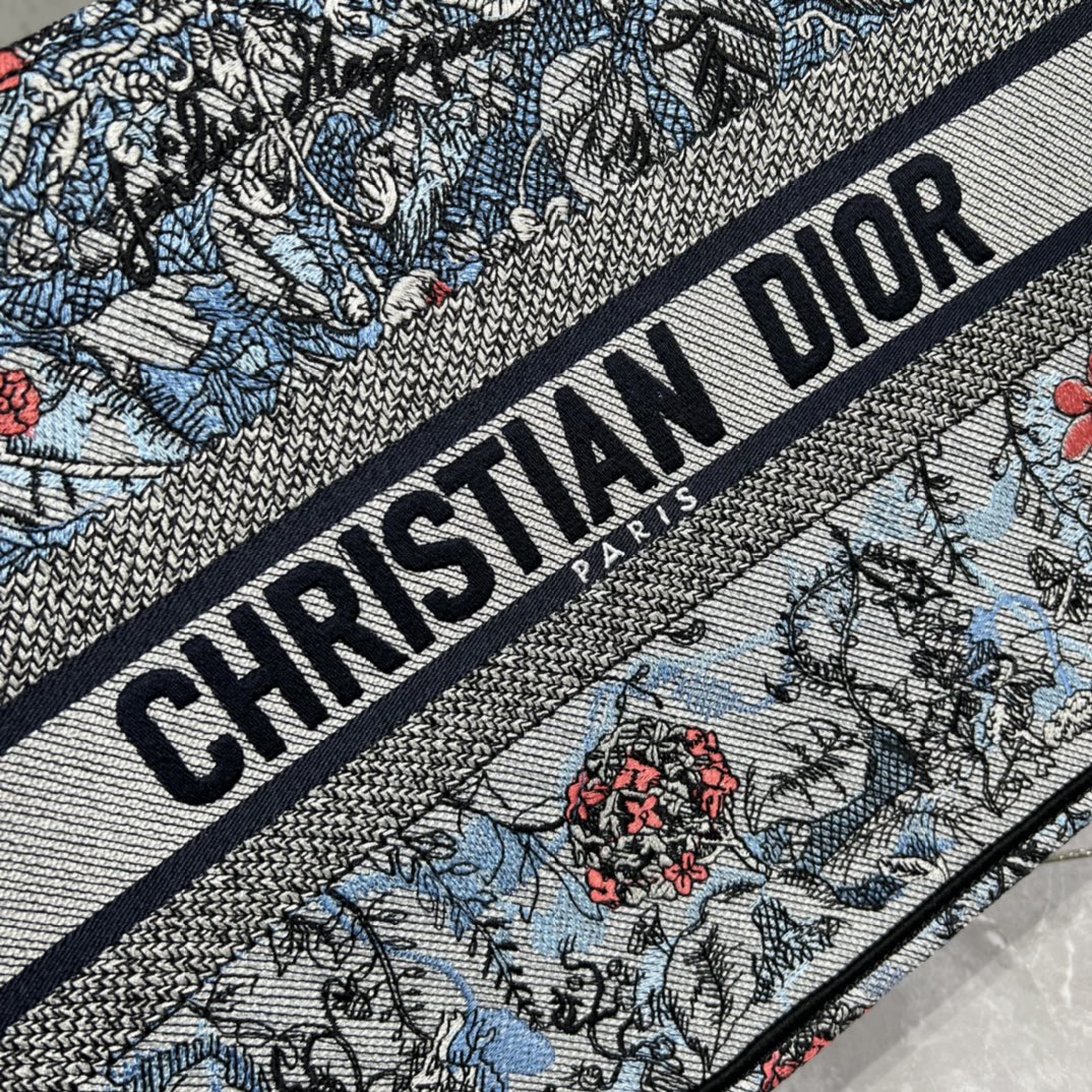 10A + top quality Medium Dior Book Tote 0175 XB022 36cm