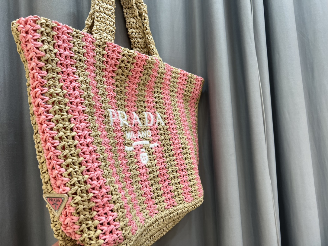 Prada 392 Pink LM051 40cm