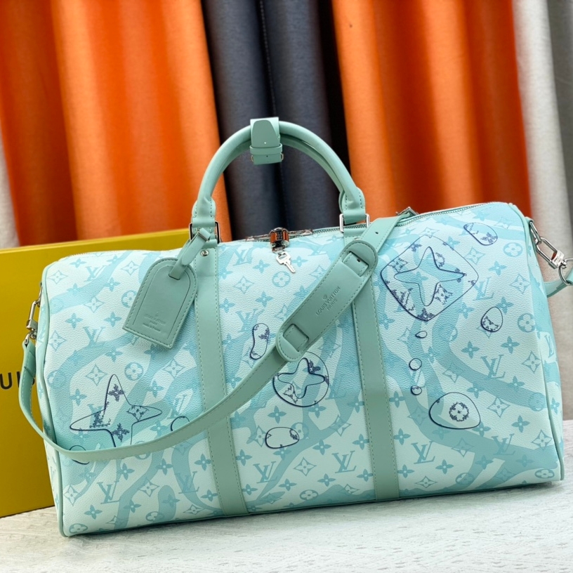 Louis Vuitton keepall travel bag M22570