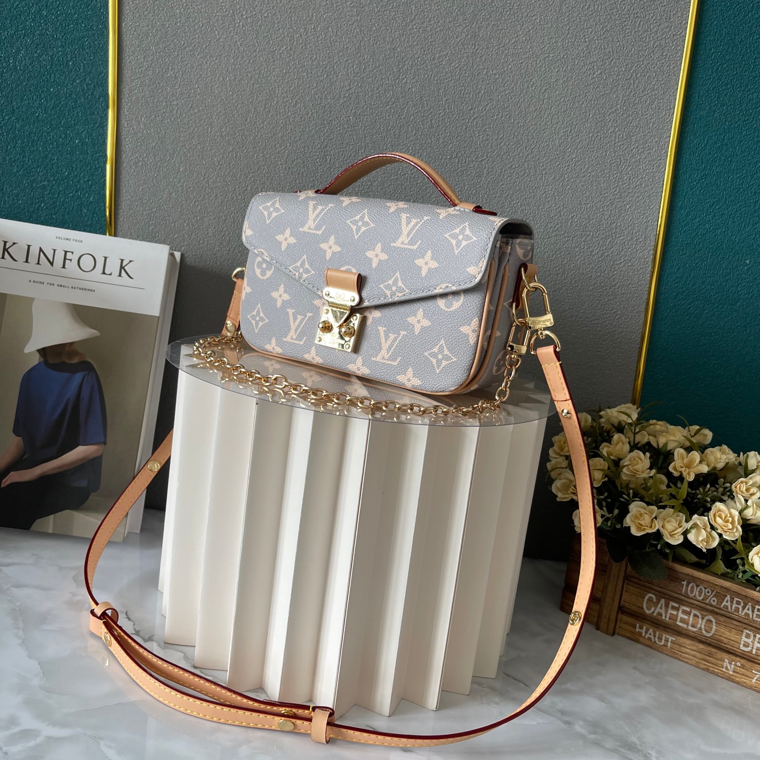 LV Pochette Métis East West M12429 LM031 21.5cm（7AReplica）