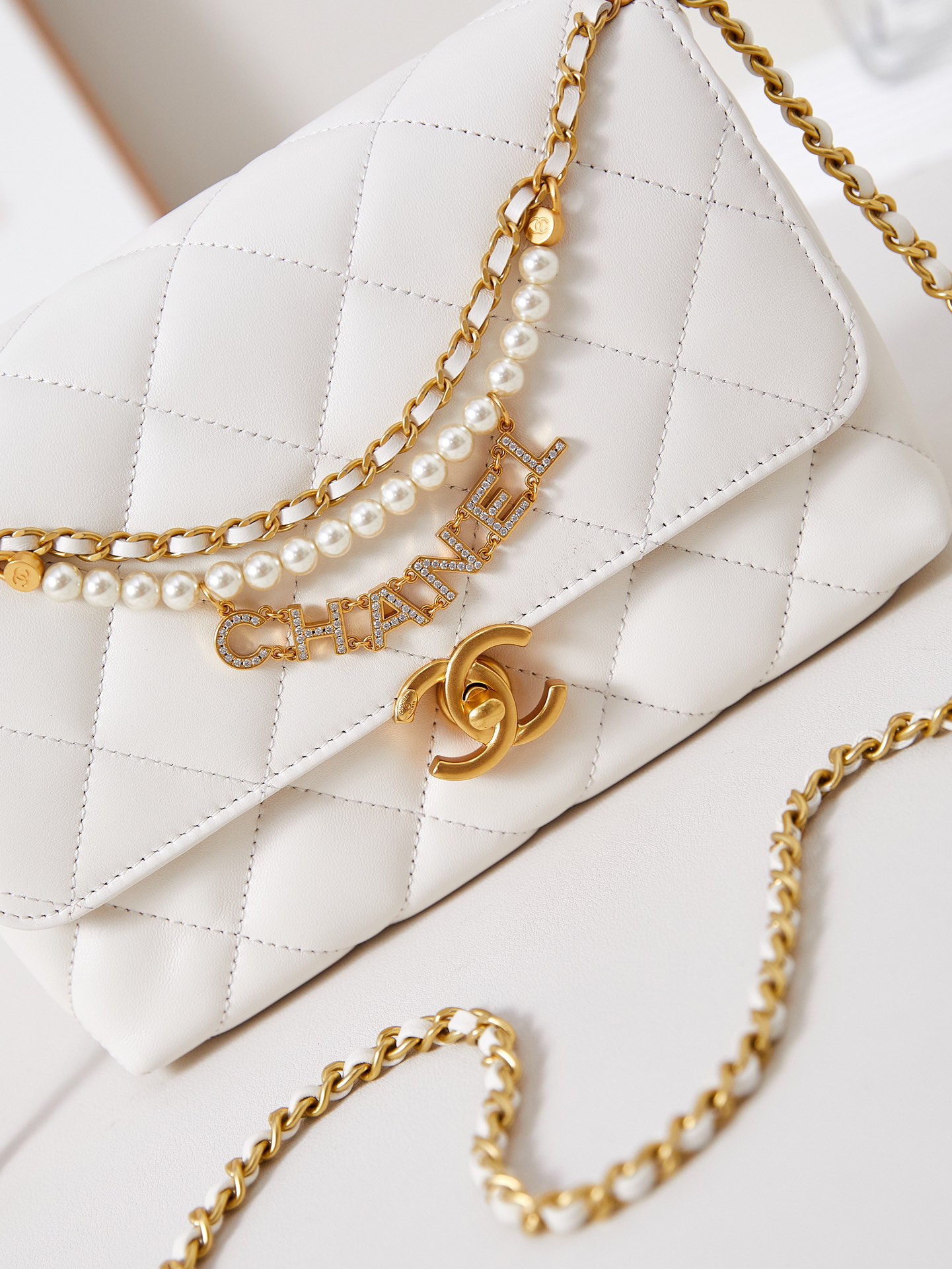 Chanel 10A Handbag Shoulder Bag Top Mirror Quality Version