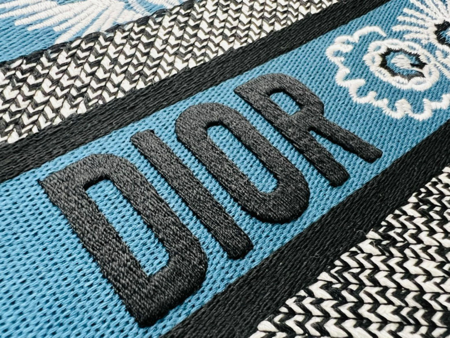 10A + top quality Medium Dior Book Tote 1296 LM032 36cm