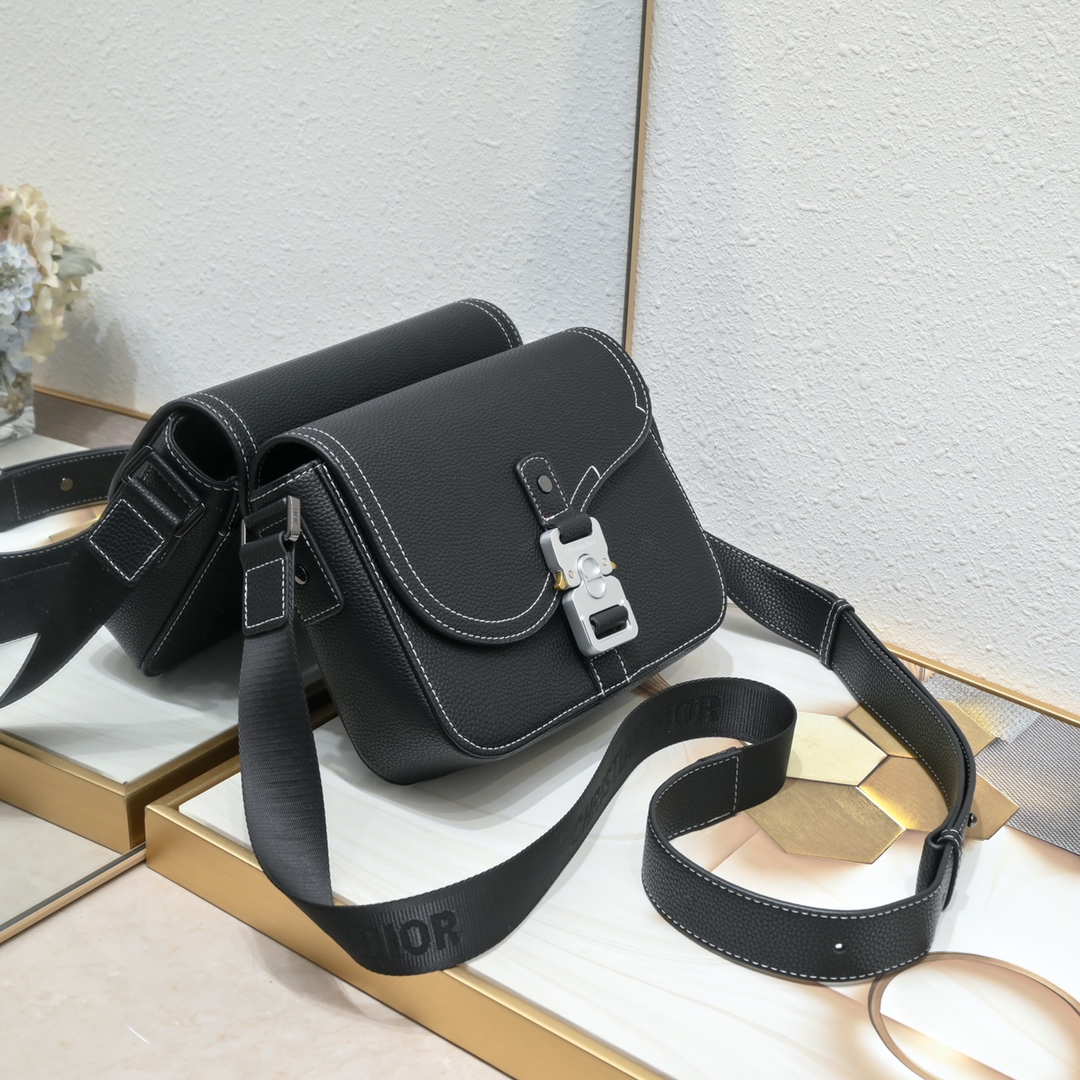 Dior Mini Saddle Bag With Strap 9911 XB032 23cm